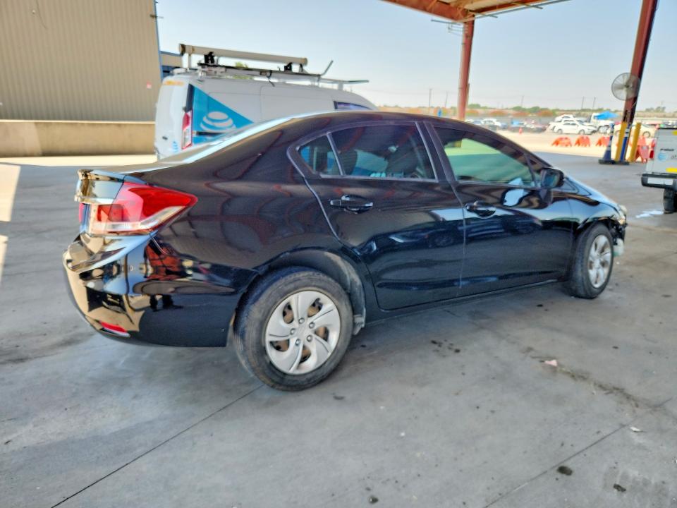 Photo 3 from auction – 2015 HONDA CIVIC with VIN 2HGFB2F51FH536562