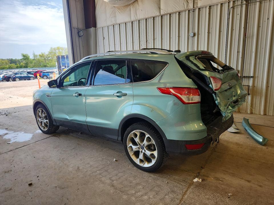 Photo 2 from auction – 2013 FORD ESCAPE with VIN 1FMCU9J92DUD34107