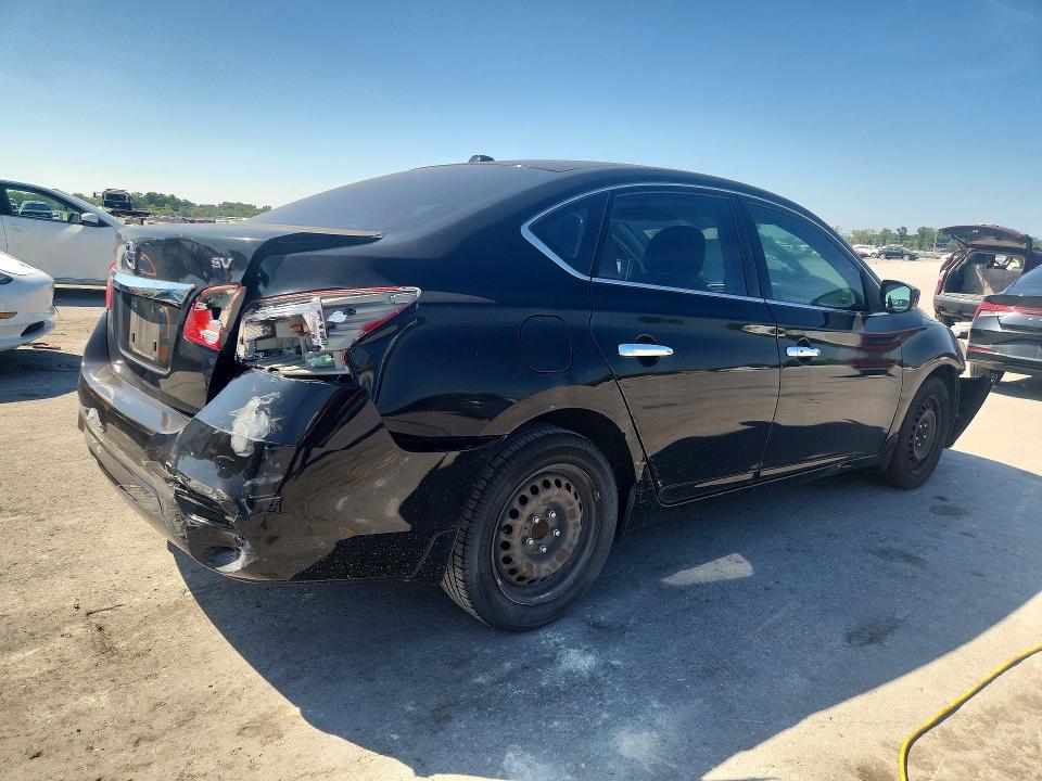 Photo 3 from auction – 2017 NISSAN SENTRA with VIN 3N1AB7AP1HL710562