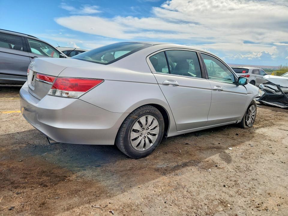 Photo 3 from auction – 2012 HONDA ACCORD with VIN 1HGCP2F39CA109207