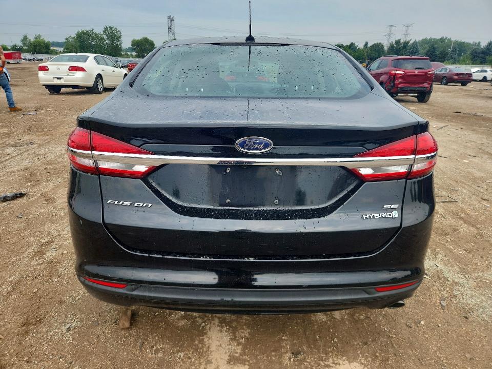 Photo 6 from auction – 2017 FORD FUSION with VIN 3FA6P0LU2HR310091
