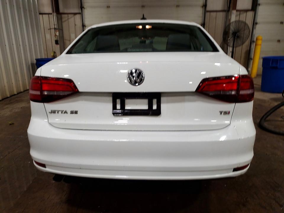 Photo 6 from auction – 2017 VOLKSWAGEN JETTA with VIN 3VWB67AJ3HM319650
