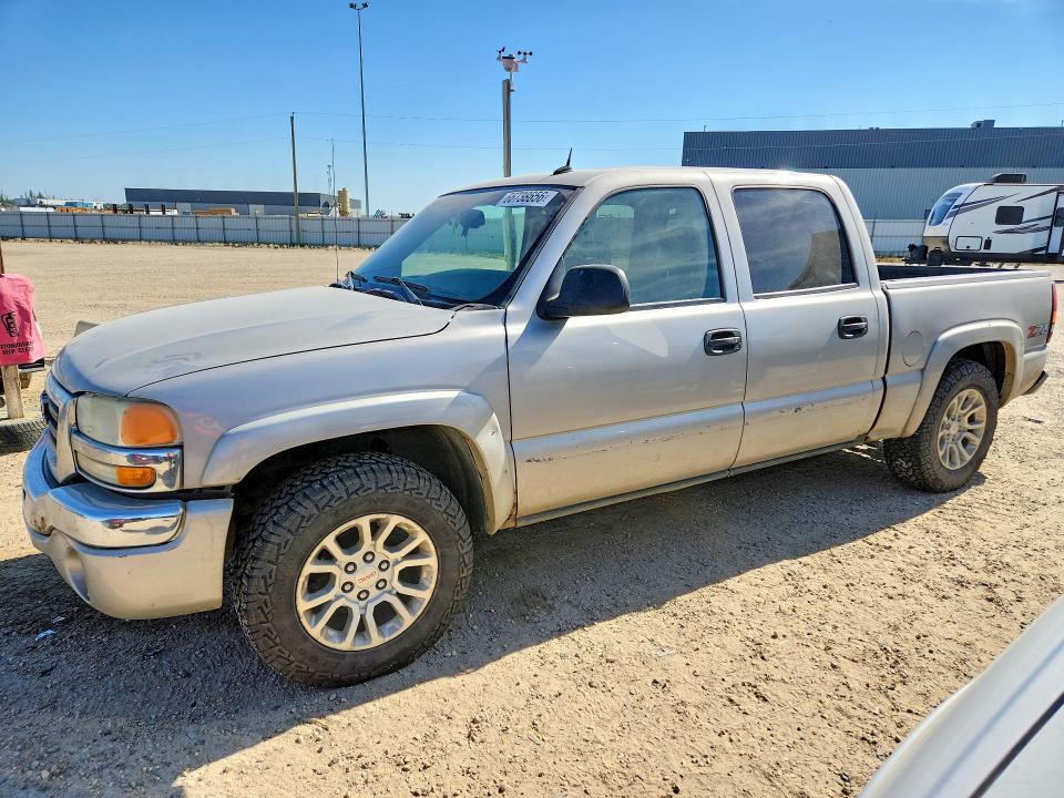 GMC NEW SIERRA 2004 with VIN 2GTEK13T541323546 - Photo from auction