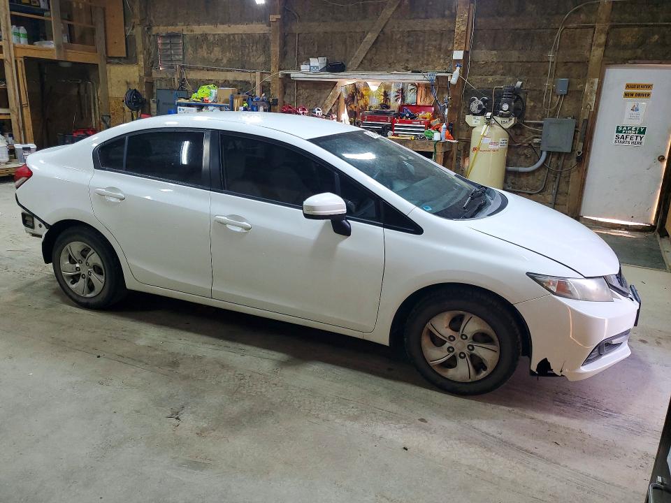 Photo 4 from auction – 2015 HONDA CIVIC with VIN 19XFB2F5XFE021389