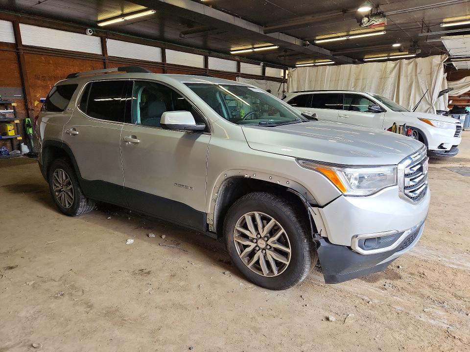 Zdjęcie 4 z aukcji – 2017 GMC ACADIA z VIN 1GKKNSLS7HZ311410