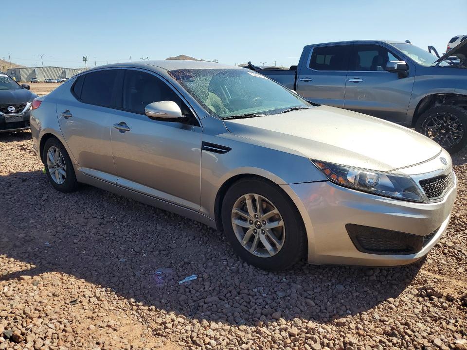 Photo 4 from auction – 2011 KIA OPTIMA with VIN KNAGM4A73B5124045