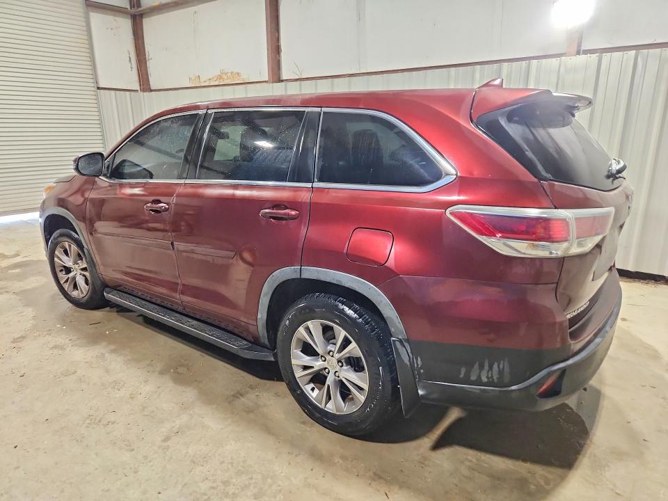 Photo 2 from auction – 2015 TOYOTA HIGHLANDER with VIN 5TDZKRFH7FS045798