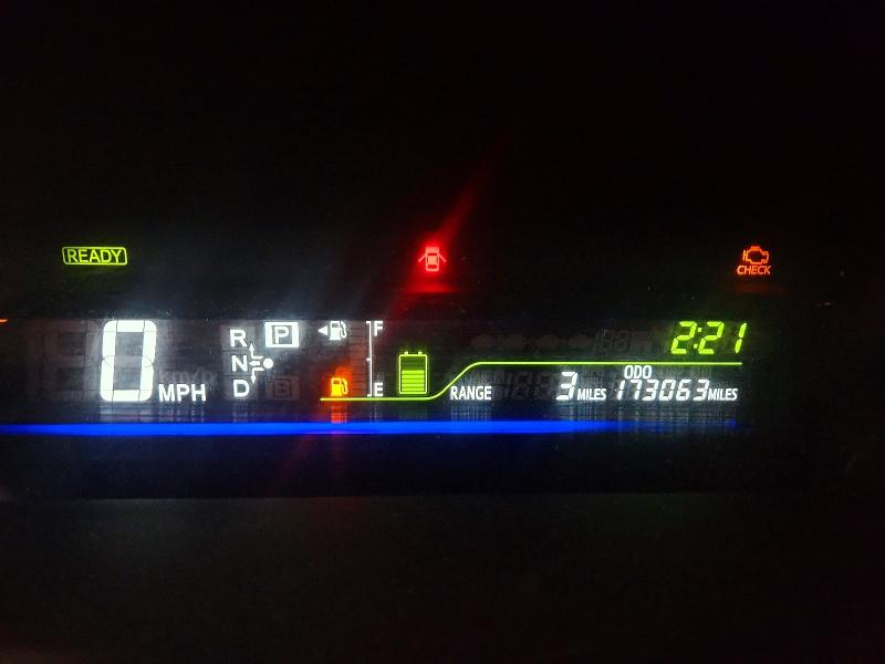 Photo 9 from auction – 2012 TOYOTA PRIUS V with VIN JTDZN3EU9C3071271