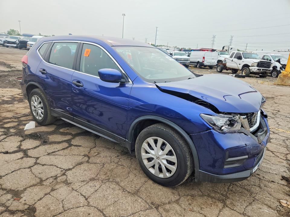 Photo 4 from auction – 2018 NISSAN ROGUE with VIN KNMAT2MT2JP611068