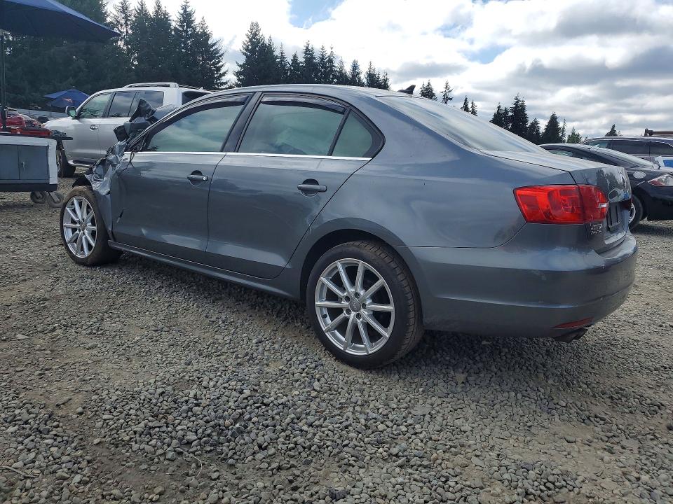 Photo 2 from auction – 2013 VOLKSWAGEN JETTA with VIN 3VWLL7AJXDM435399