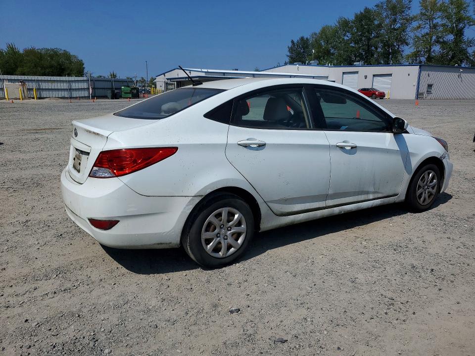Photo 3 from auction – 2013 HYUNDAI ACCENT with VIN KMHCT4AE1DU332822