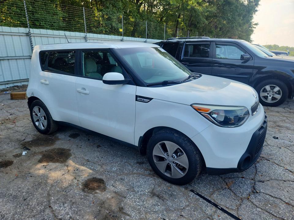 Photo 4 from auction – 2015 KIA SOUL with VIN KNDJN2A20F7112072