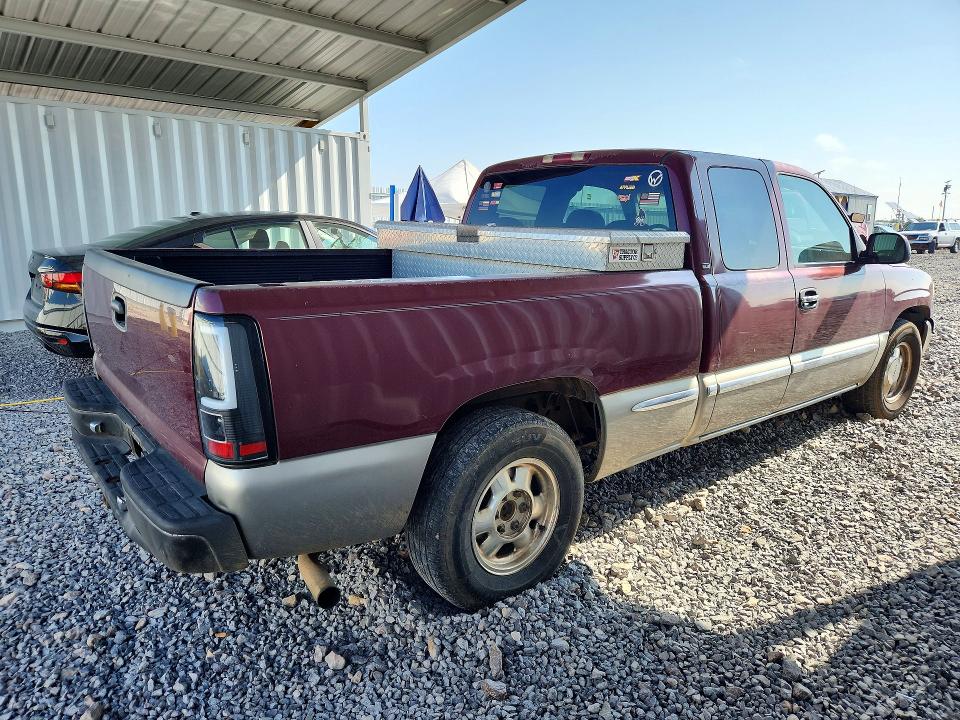 Photo 3 from auction – 2000 GMC SIERRA 1500 with VIN 2GTEC19V3Y1367041