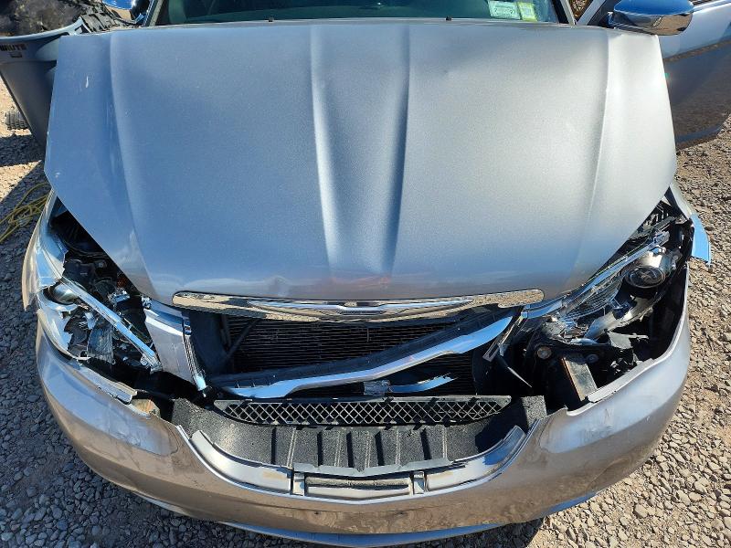Photo 11 from auction – 2014 CHRYSLER 200 with VIN 1C3CCBCG2EN156788