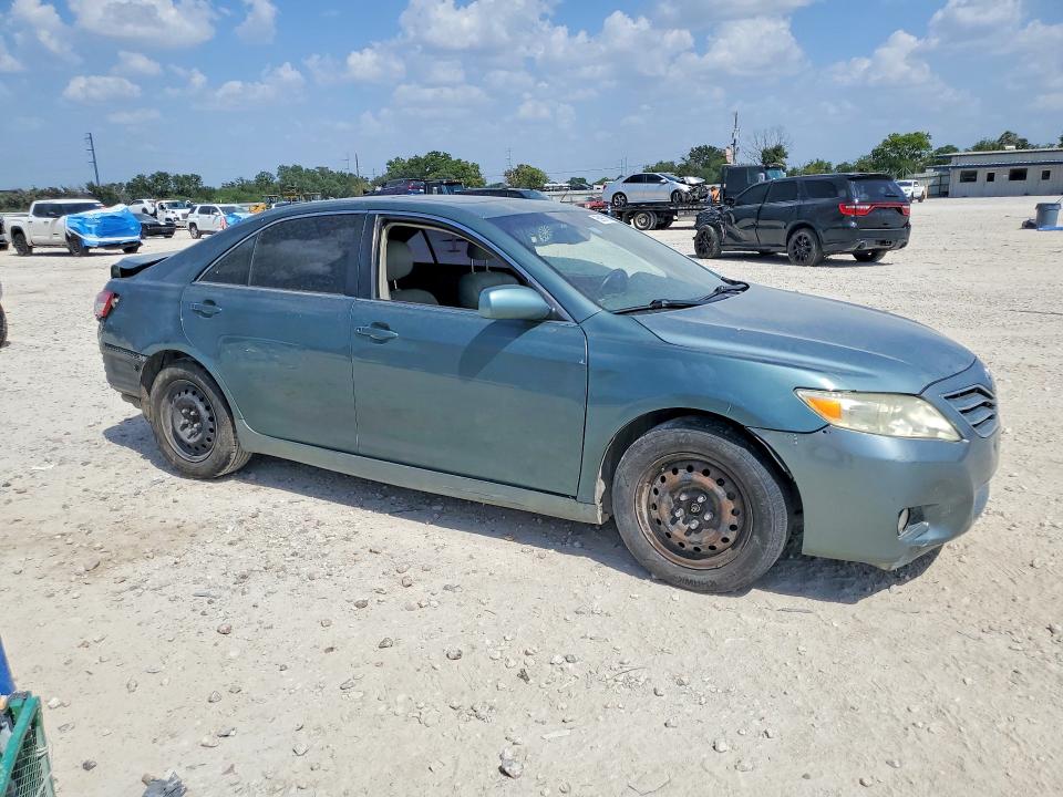 Photo 4 from auction – 2011 TOYOTA CAMRY with VIN 4T1BF3EK0BU661263