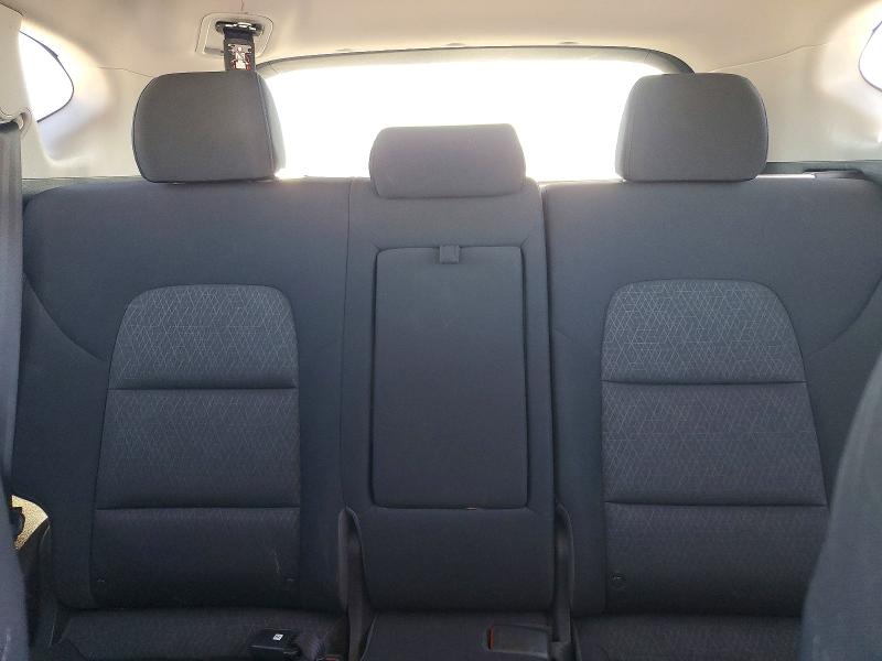 Photo 10 from auction – 2016 HYUNDAI TUCSON with VIN KM8J23A46GU209890