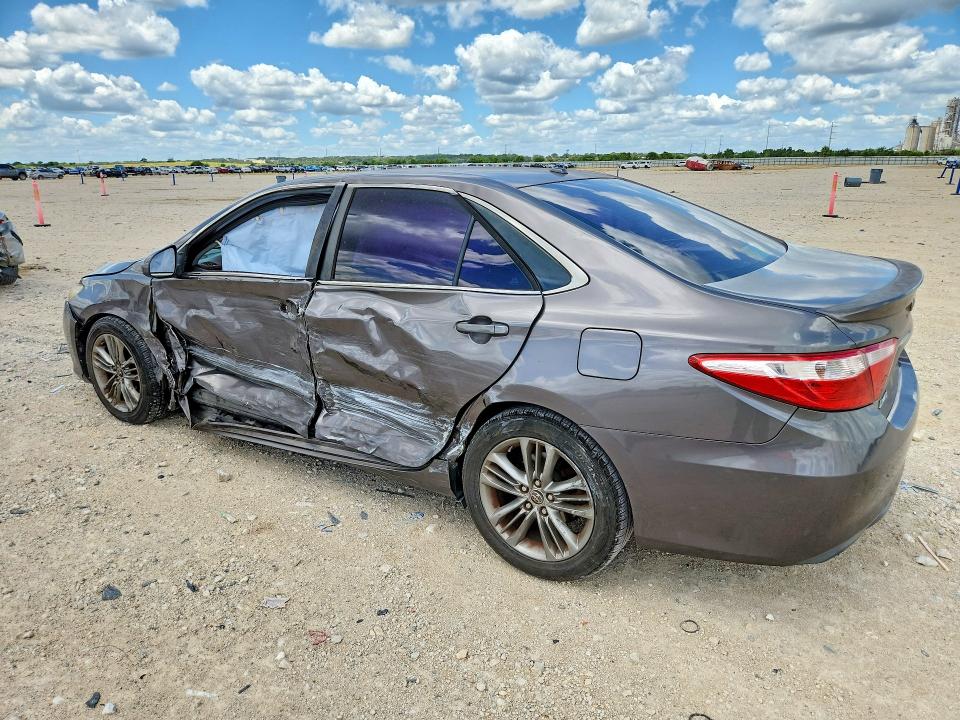 Photo 2 from auction – 2015 TOYOTA CAMRY with VIN 4T1BF1FK7FU010947