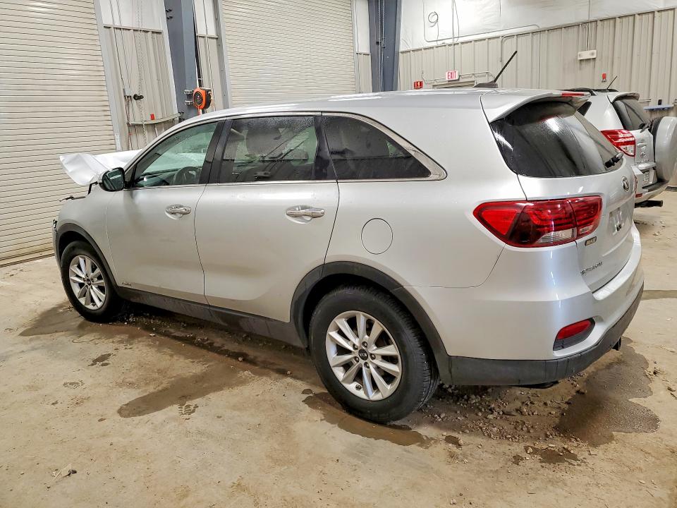Foto 2 de la subasta – 2019 KIA SORENTO con VIN 5XYPGDA52KG482771