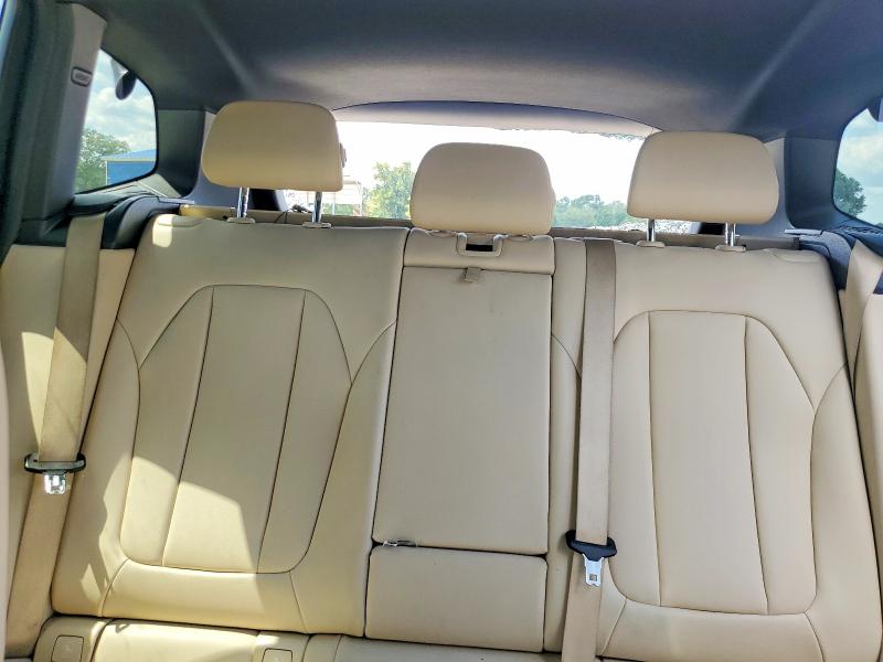 Photo 10 from auction – 2019 BMW X3 with VIN 5UXTR7C54KLE97320