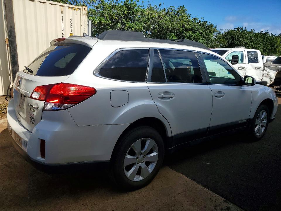 Photo 3 from auction – 2011 SUBARU OUTBACK with VIN 4S4BRBLC1B3418208