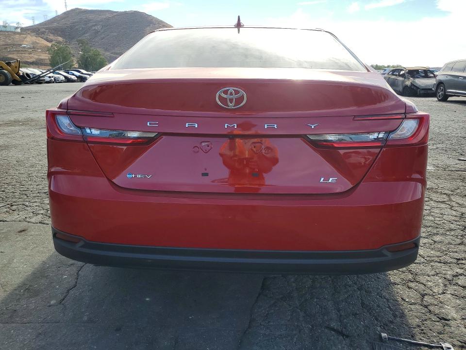 Photo 6 from auction – 2026 TOYOTA CAMRY with VIN 4T1DAACK1TU285530