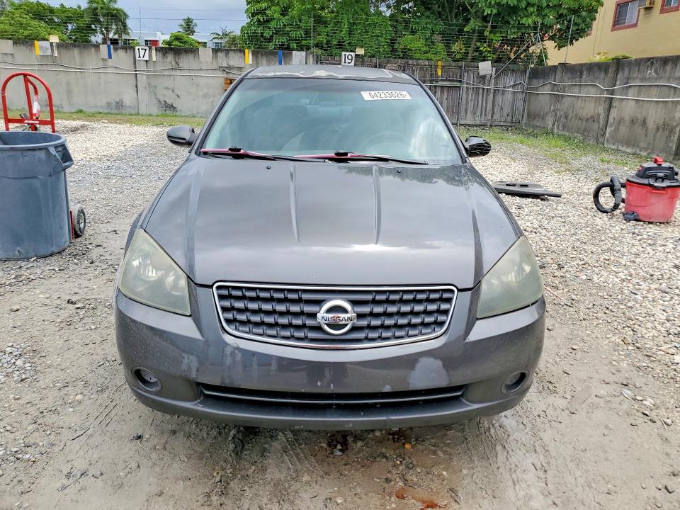 Photo 5 from auction – 2005 NISSAN ALTIMA with VIN 1N4AL11E65N916774