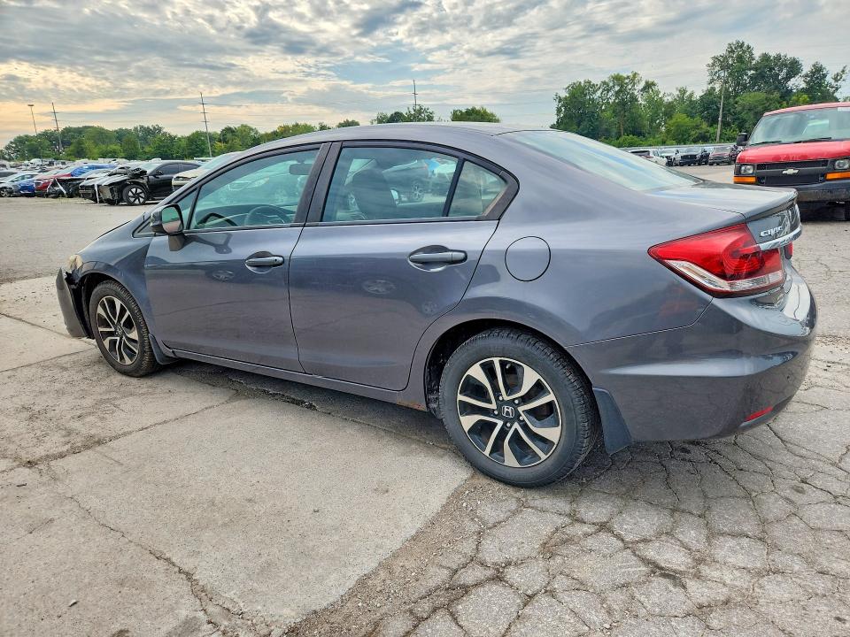 Photo 2 from auction – 2013 HONDA CIVIC with VIN 19XFB2F82DE061750