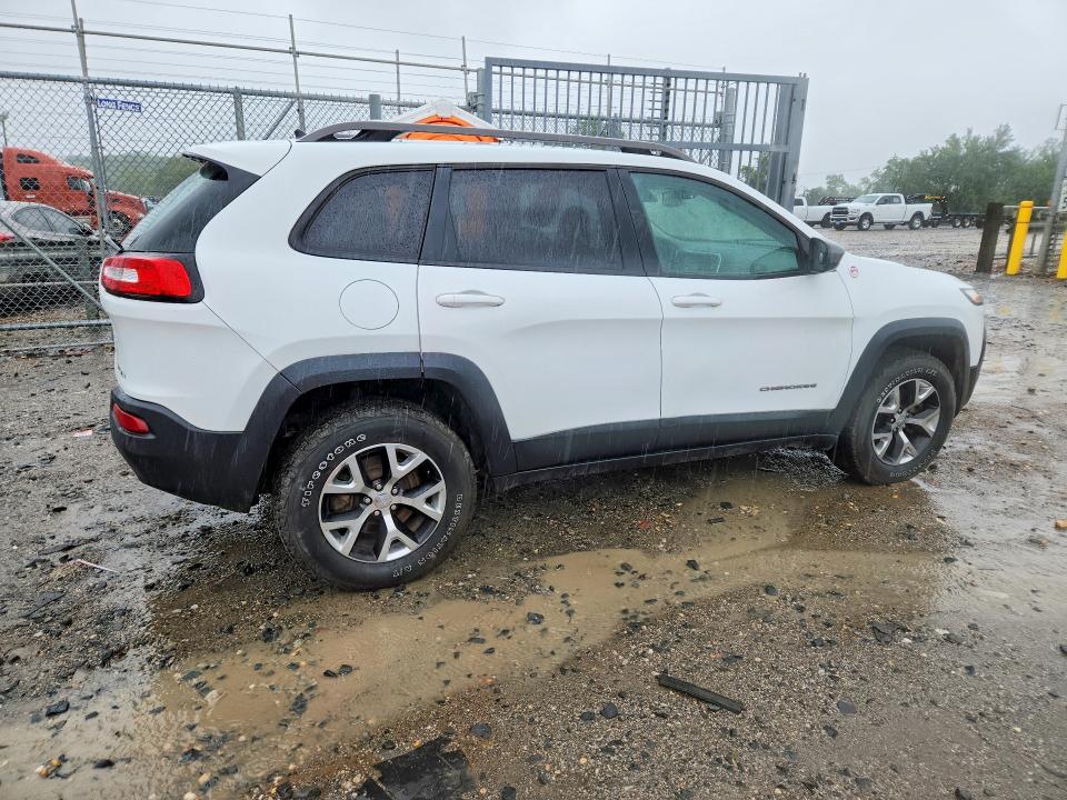Photo 3 from auction – 2014 JEEP CHEROKEE with VIN 1C4PJMBS0EW214217