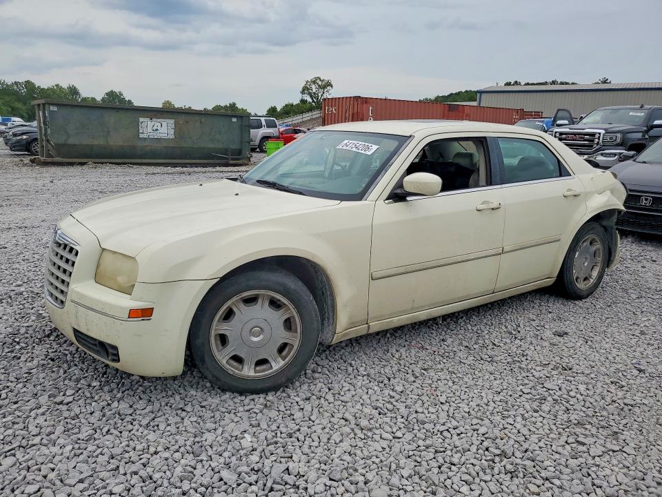 CHRYSLER 300 2005 with VIN 2C3JA53GX5H668595 - Photo from auction