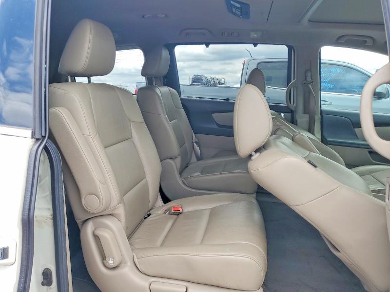 Photo 11 from auction – 2014 HONDA ODYSSEY with VIN 5FNRL5H95EB059763