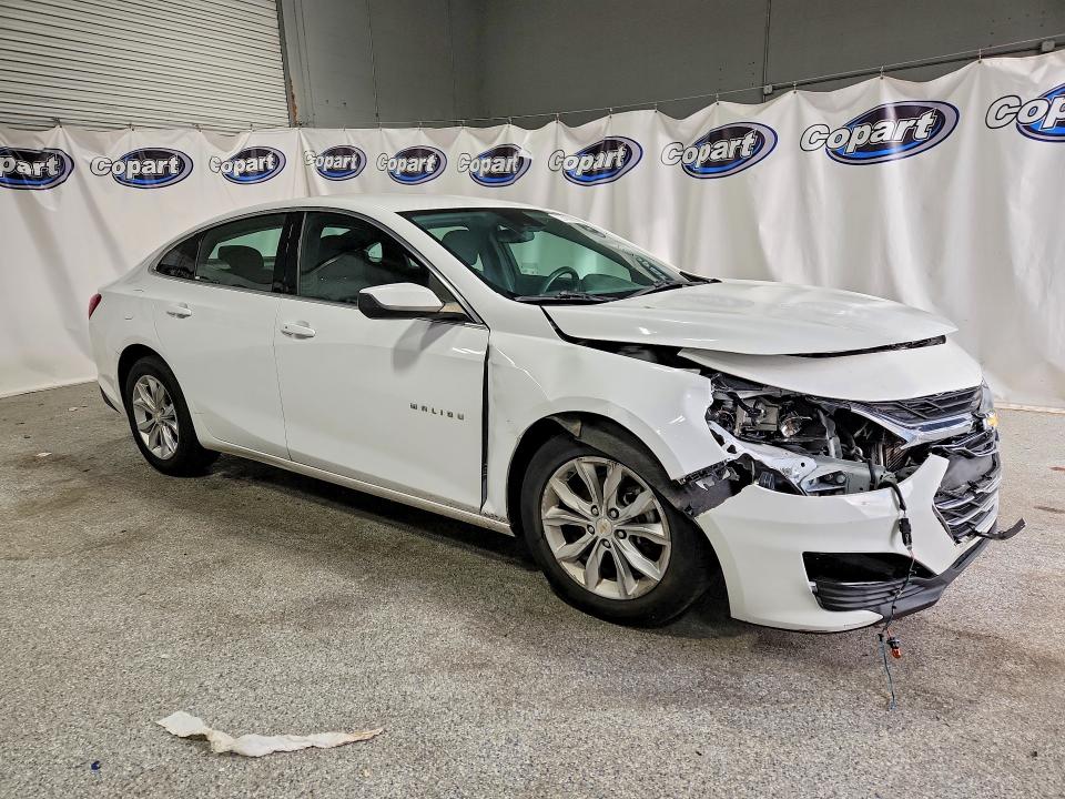 Photo 4 from auction – 2023 CHEVROLET MALIBU with VIN 1G1ZD5ST0PF178765