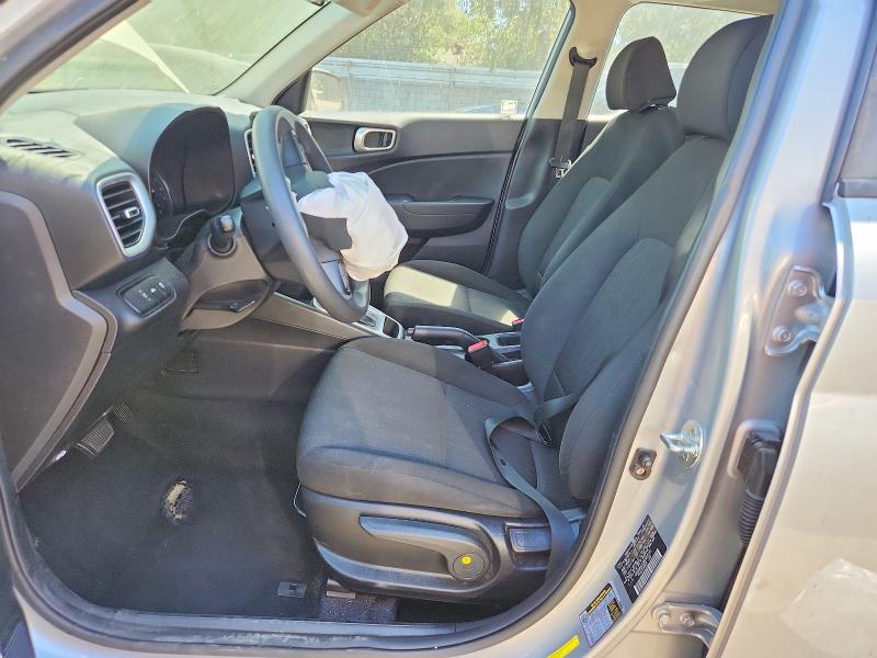 Снимка 7 от търг – 2021 HYUNDAI VENUE с VIN KMHRB8A33MU068182