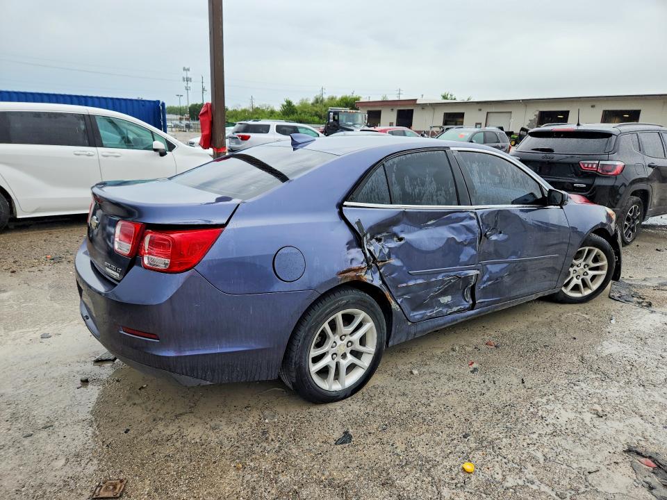 Photo 3 from auction – 2015 CHEVROLET MALIBU with VIN 1G11C5SL2FF292412
