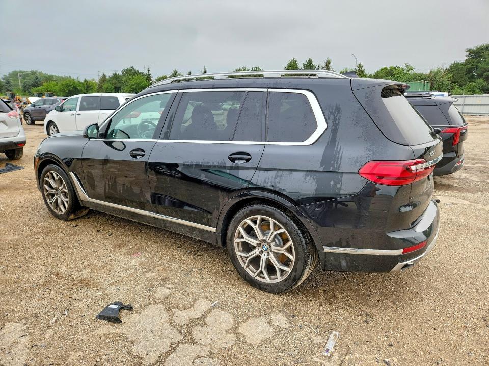 Photo 2 from auction – 2022 BMW X7 with VIN 5UXCW2C04N9M86137