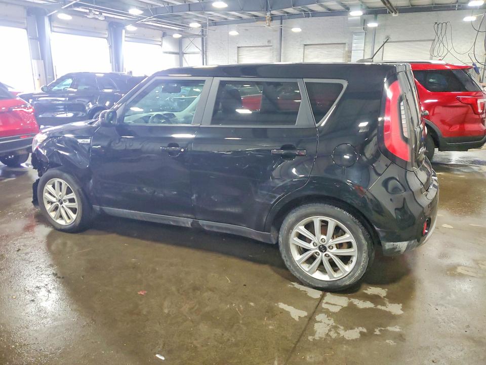 Photo 2 from auction – 2017 KIA SOUL with VIN KNDJP3A59H7410102