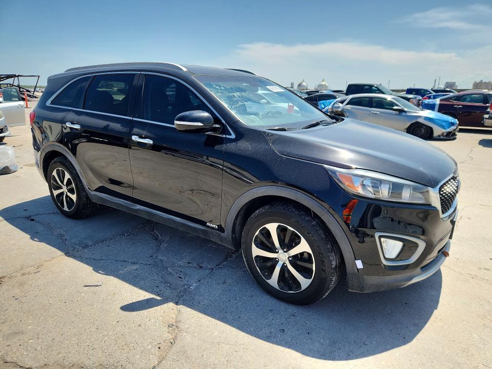 Photo 4 from auction – 2016 KIA SORENTO with VIN 5XYPHDA1XGG031928