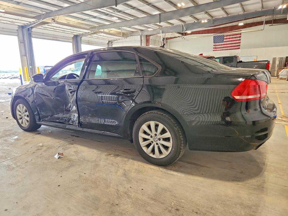 Photo 2 from auction – 2013 VOLKSWAGEN PASSAT with VIN 1VWAH7A35DC052692