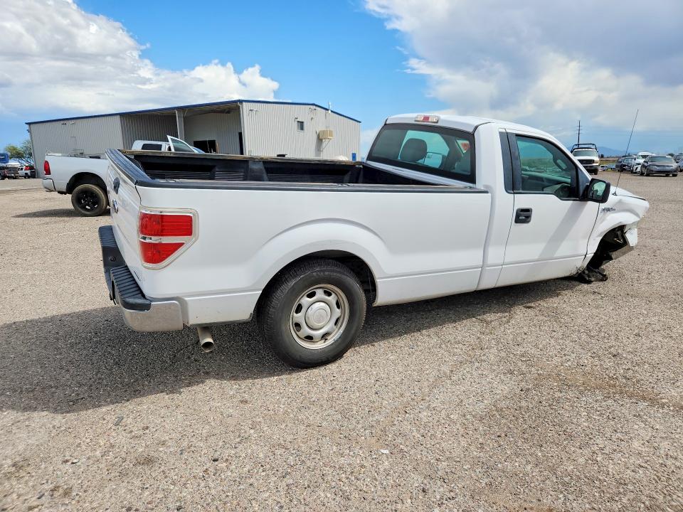 Photo 3 from auction – 2014 FORD F150 with VIN 1FTNF1CF0EKD84805