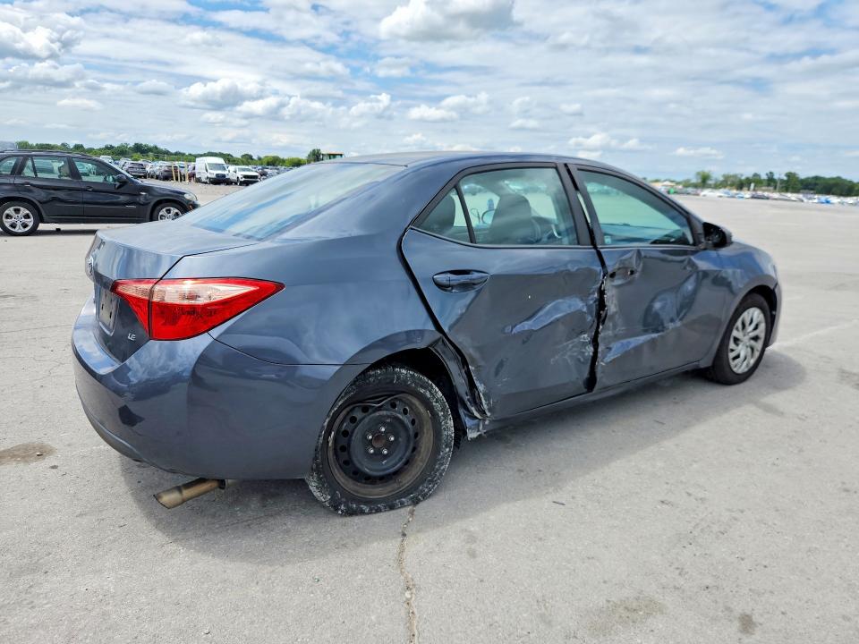 Photo 3 from auction – 2017 TOYOTA COROLLA with VIN 5YFBURHE1HP664374