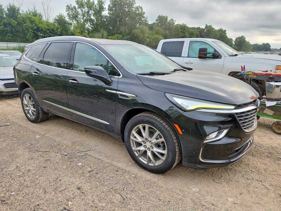 Photo 4 from auction – 2022 BUICK ENCLAVE with VIN 5GAEVBKW9NJ171952