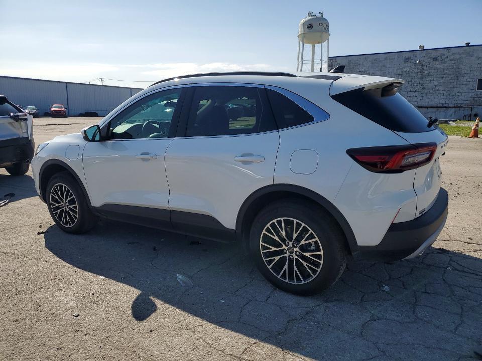 صورة رقم 2 من المزاد - 2026 FORD ESCAPE مع VIN 1FMCU0E17TUA13744