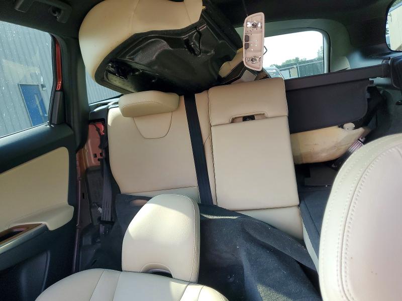 Photo 10 from auction – 2016 VOLVO XC60 with VIN YV4902RK0G2788877
