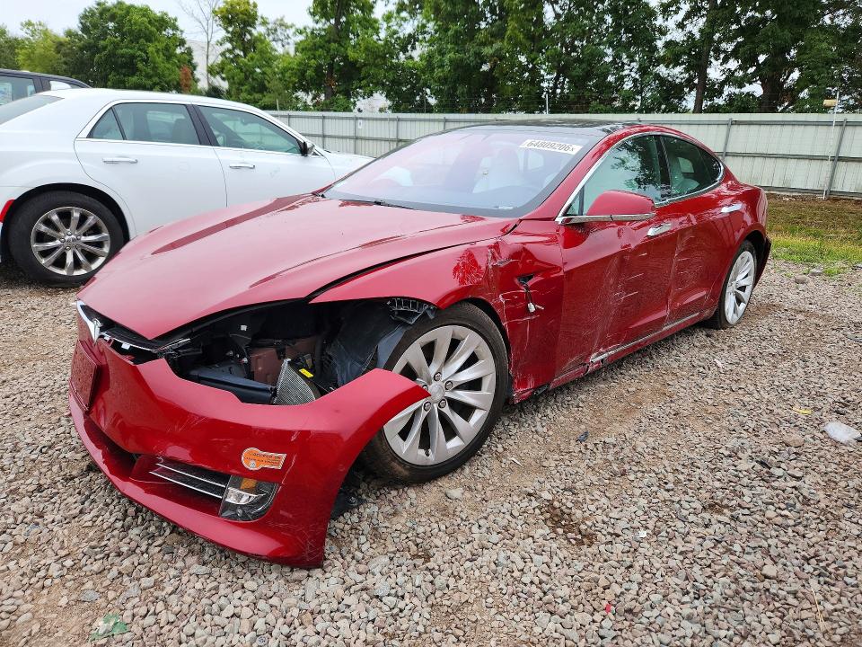 TESLA MODEL S 2019 с VIN 5YJSA1E25KF343753 - Снимка от търг