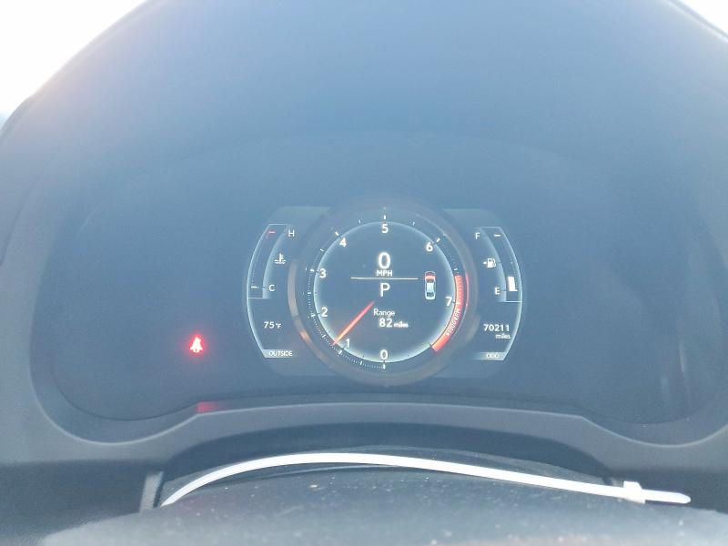 Photo 9 from auction – 2014 LEXUS IS with VIN JTHBE1D26E5006177