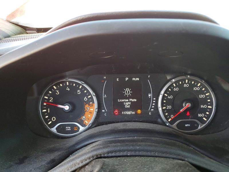 Photo 9 from auction – 2018 JEEP RENEGADE with VIN ZACCJBAB2JPJ16962