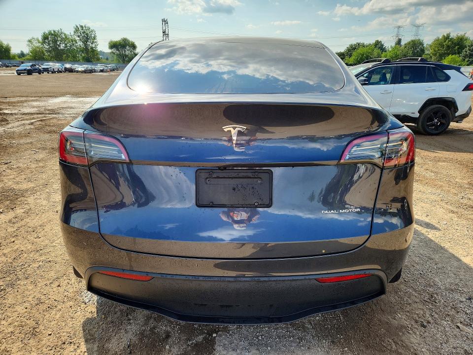 Photo 6 from auction – 2024 TESLA MODEL Y with VIN 7SAYGDEE3RA249675