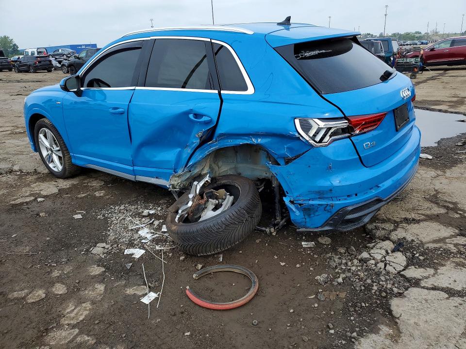 Foto 2 de la subasta – 2021 AUDI Q3 con VIN WA1DECF39M1023860