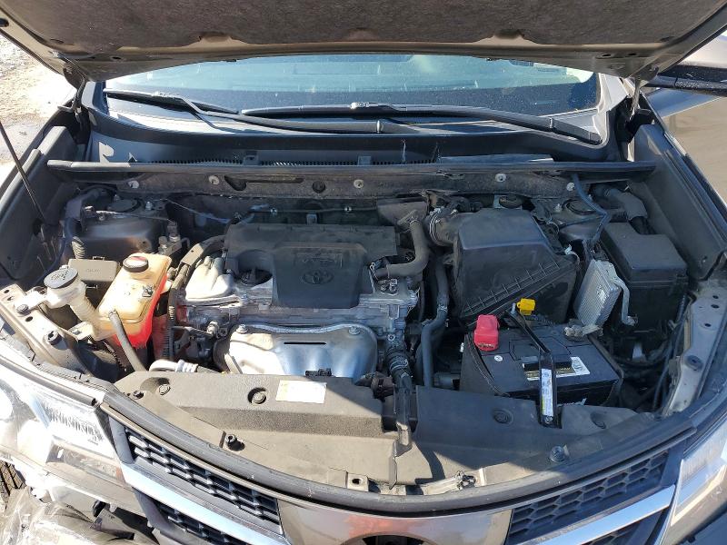 Photo 12 from auction – 2015 TOYOTA RAV4 with VIN JTMDFREVXFD151339