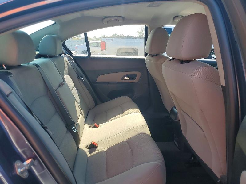 Photo 10 from auction – 2014 CHEVROLET CRUZE with VIN 1G1PC5SB8E7243192