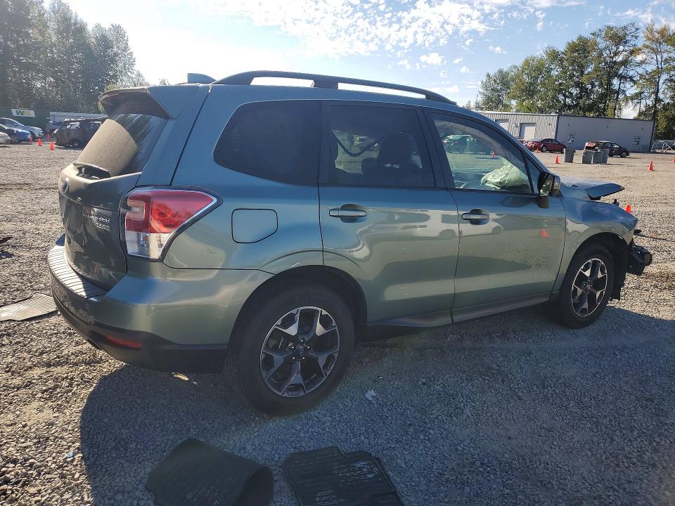 Photo 3 from auction – 2017 SUBARU FORESTER with VIN JF2SJAGC0HH479174
